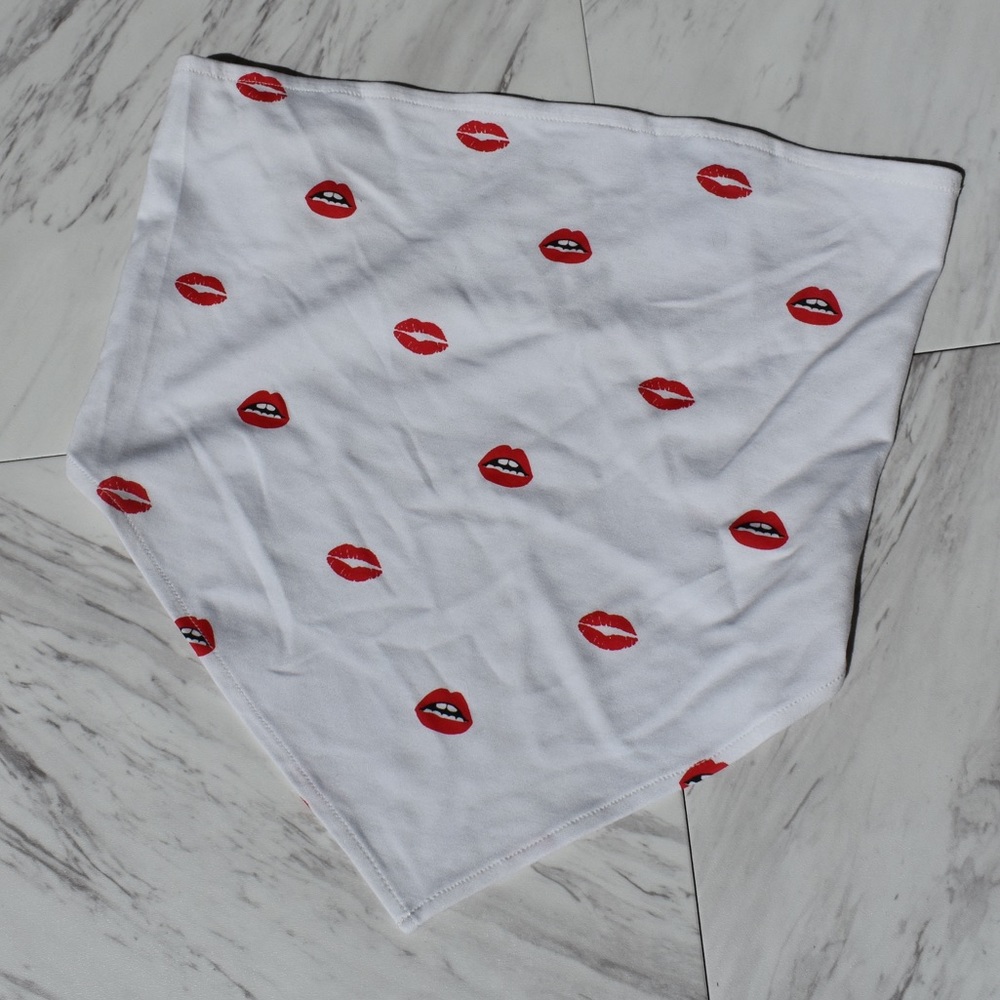 Forever21 Bandanna Styled Kiss Lips Strapless Top